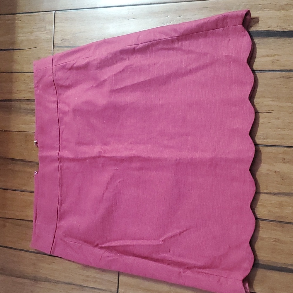 Loft Scalloped Pencil Skirt
